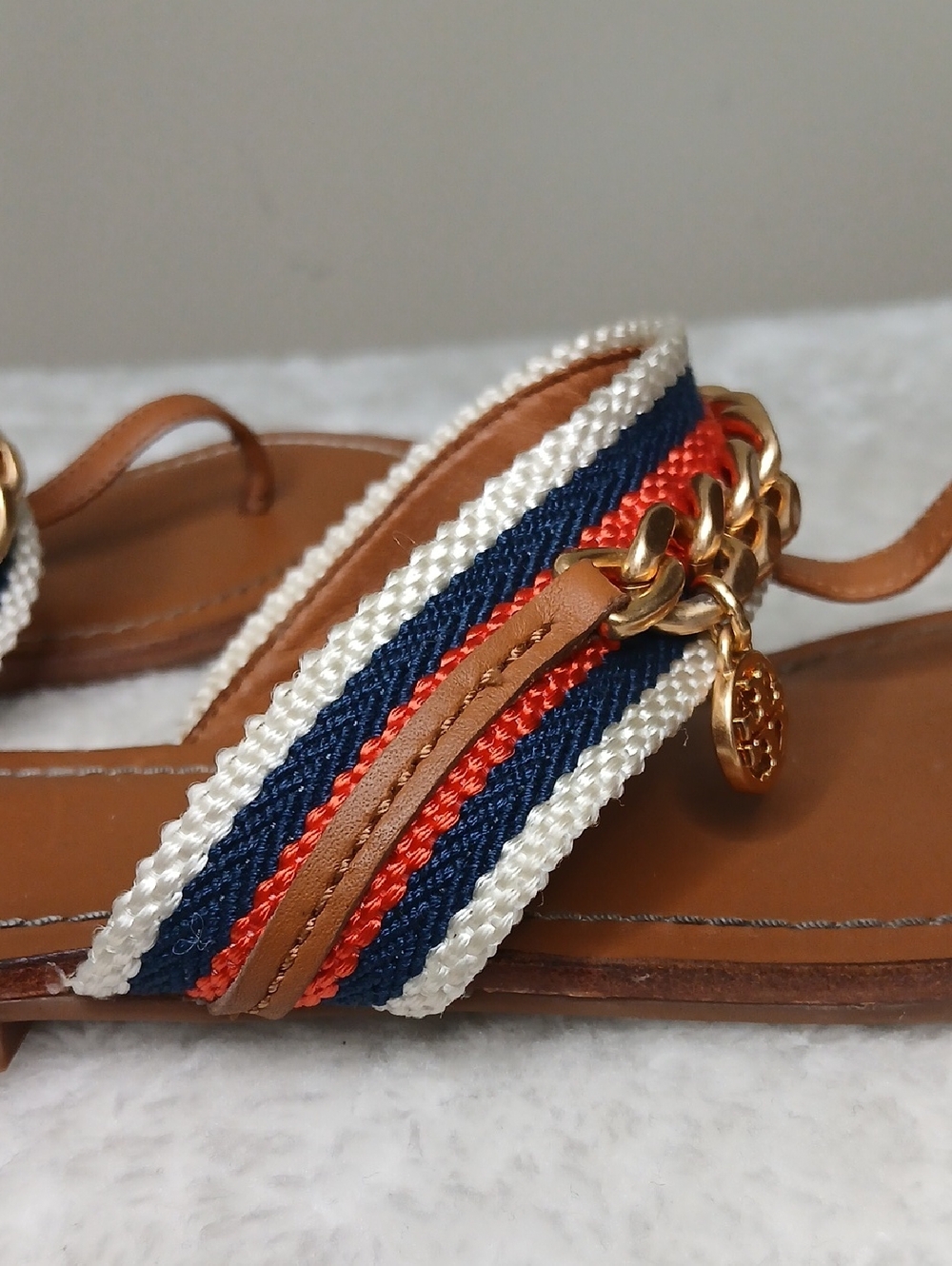 Tory Burch Mini Benton Chain Band Thong Sandals Size 7.5 - Picture 5 of 12